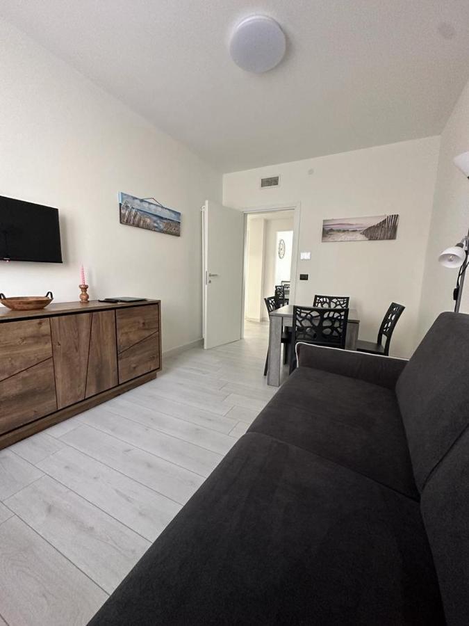 Cavour Apartment Center Бардолино Экстерьер фото