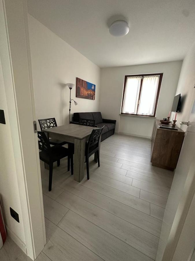 Cavour Apartment Center Бардолино Экстерьер фото